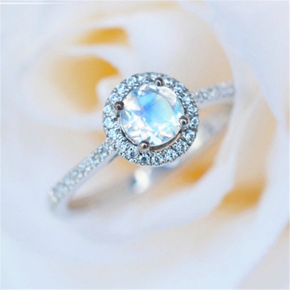 925 Silver Ring White Sapphire Ring New - Picture 4 of 5